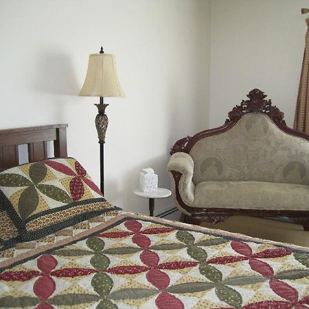 Spring Motor Inn Fort Edward Zimmer foto